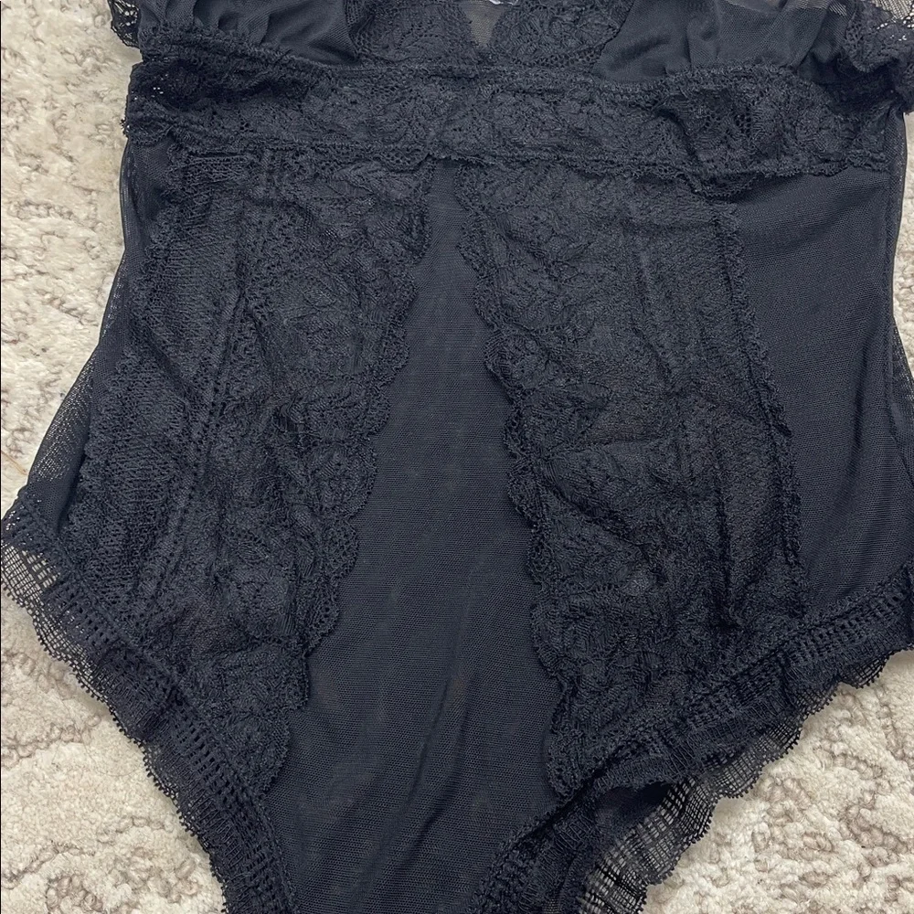 Black Lace Bodysuit Sexy Lingerie Size Small - Picture 3 of 4